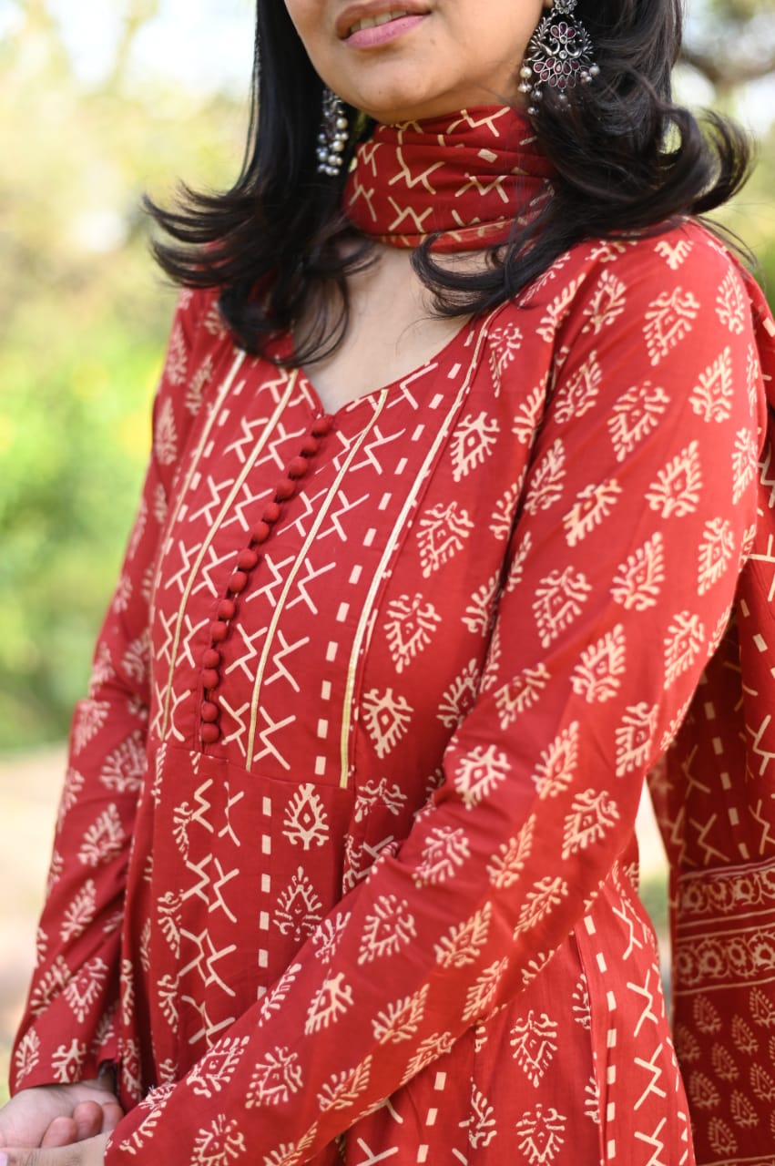 Red cotton anarkali