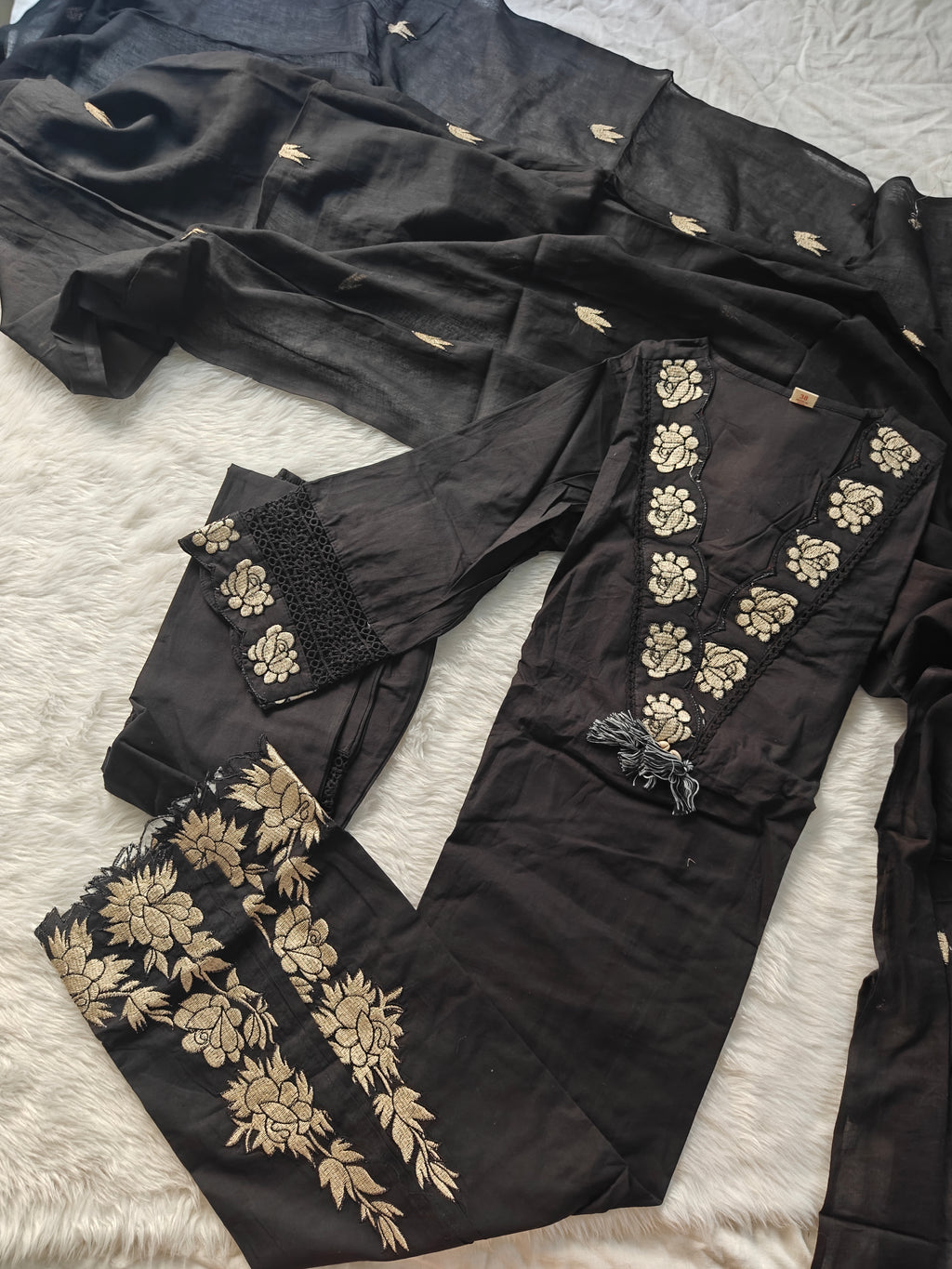 Black flora