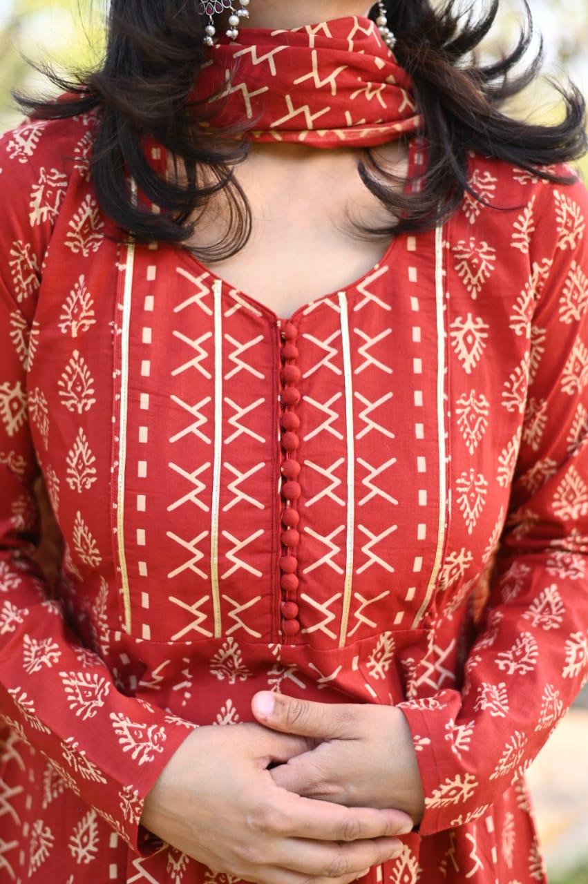 Red cotton anarkali