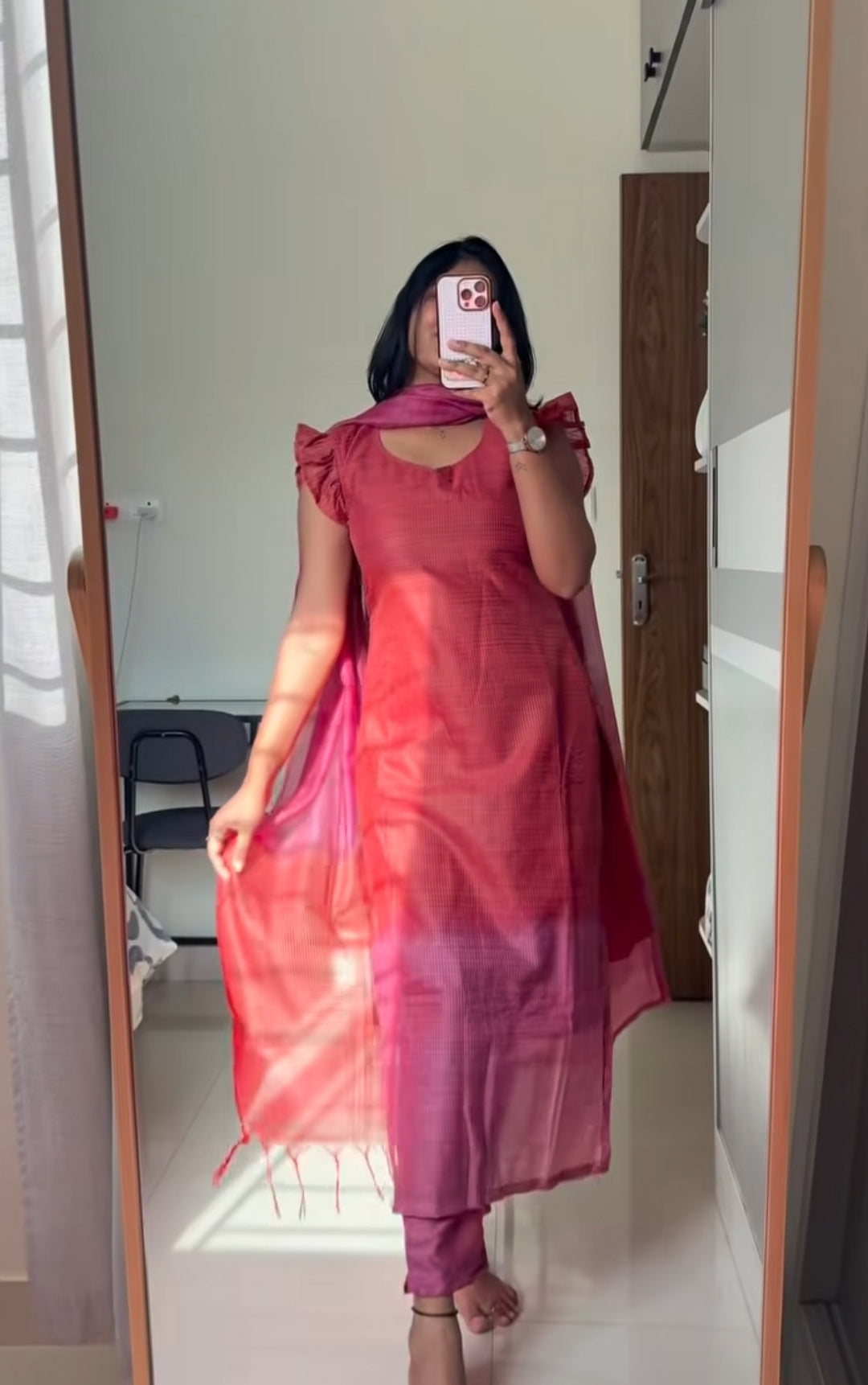 Kodhai ruffled sleeve